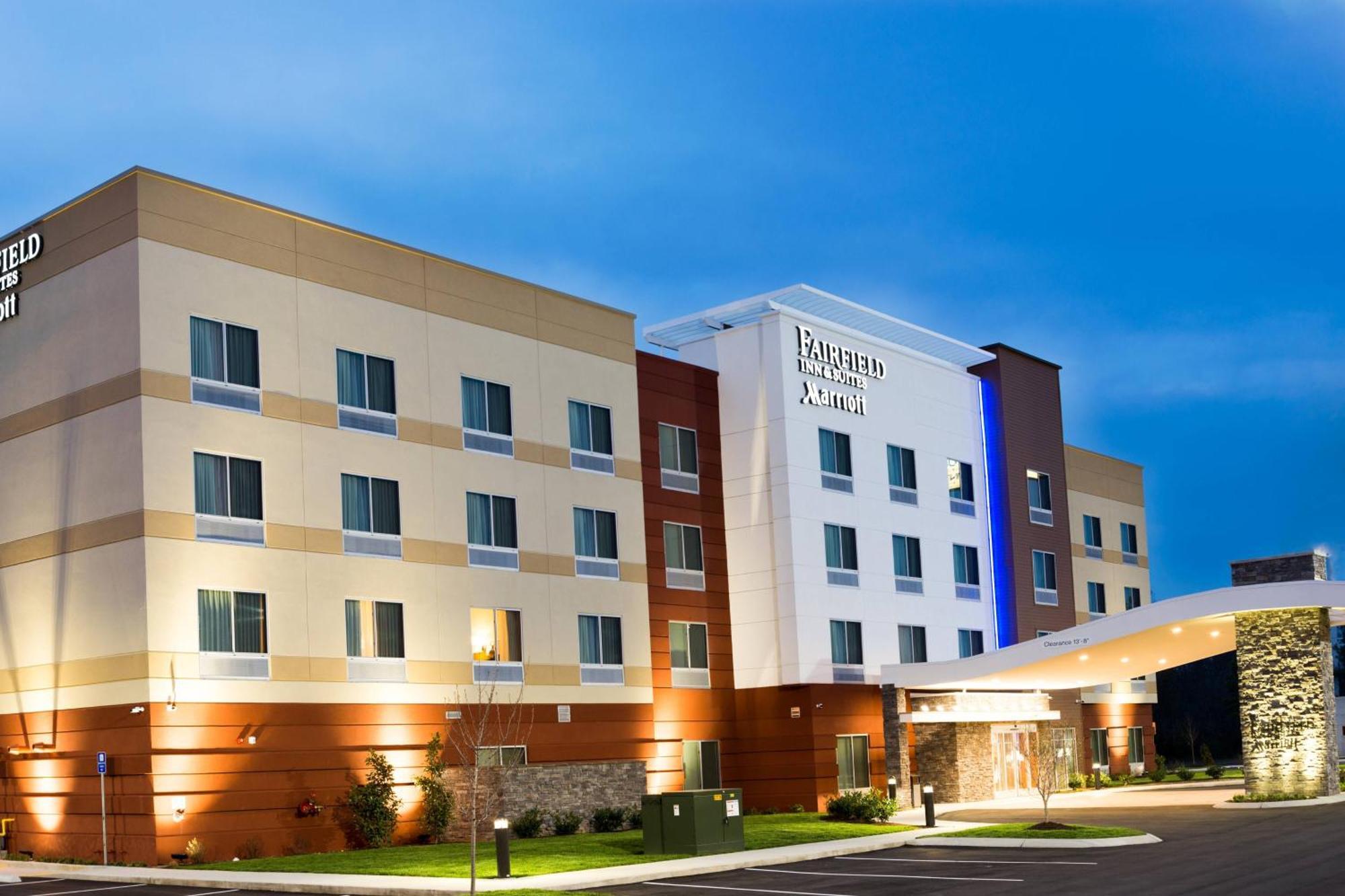 Fairfield Inn & Suites By Marriott Dickson Extérieur photo