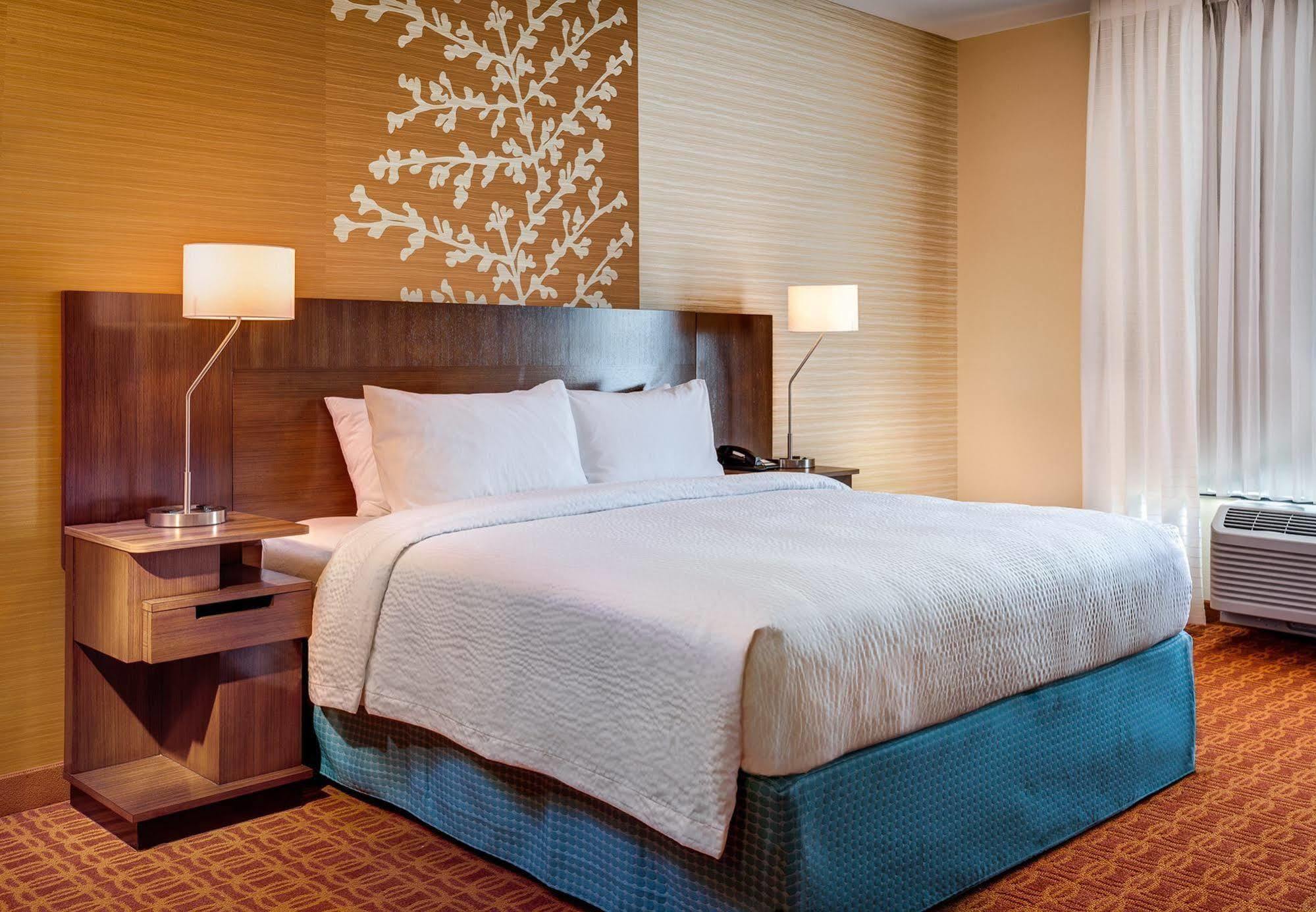 Fairfield Inn & Suites By Marriott Dickson Extérieur photo