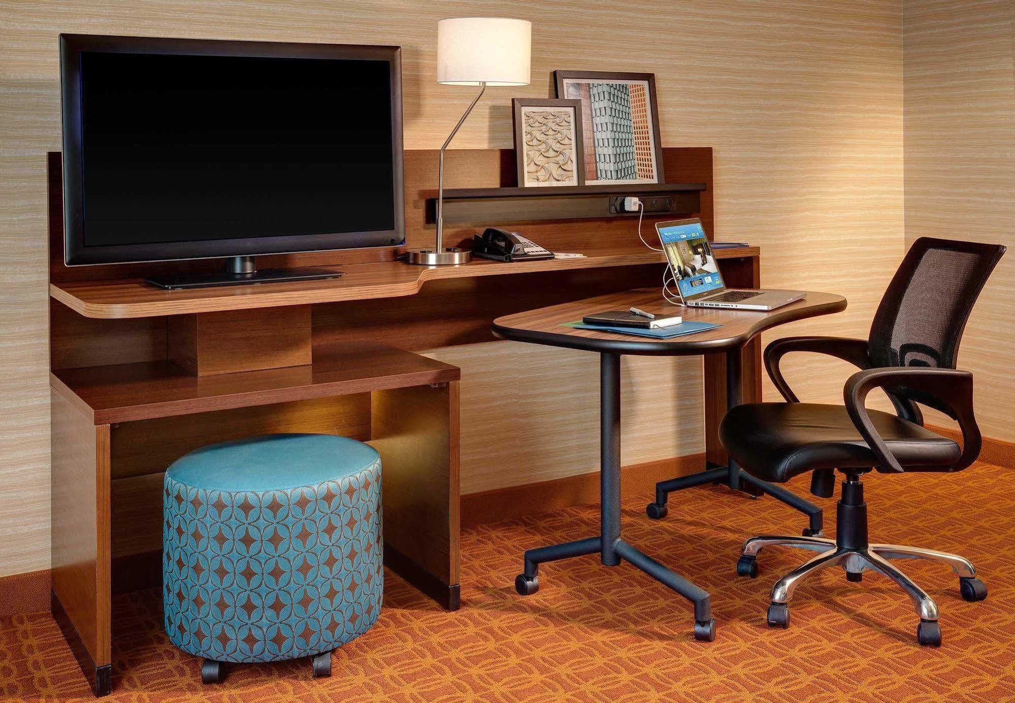 Fairfield Inn & Suites By Marriott Dickson Extérieur photo